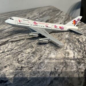 Super Resort Express  Pull Back White and Gray Toy Airplane with Floral Design